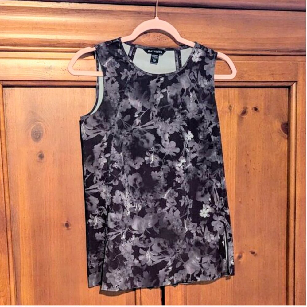 Athleta Lumen Zephyr Refined Tank Top Size XXS